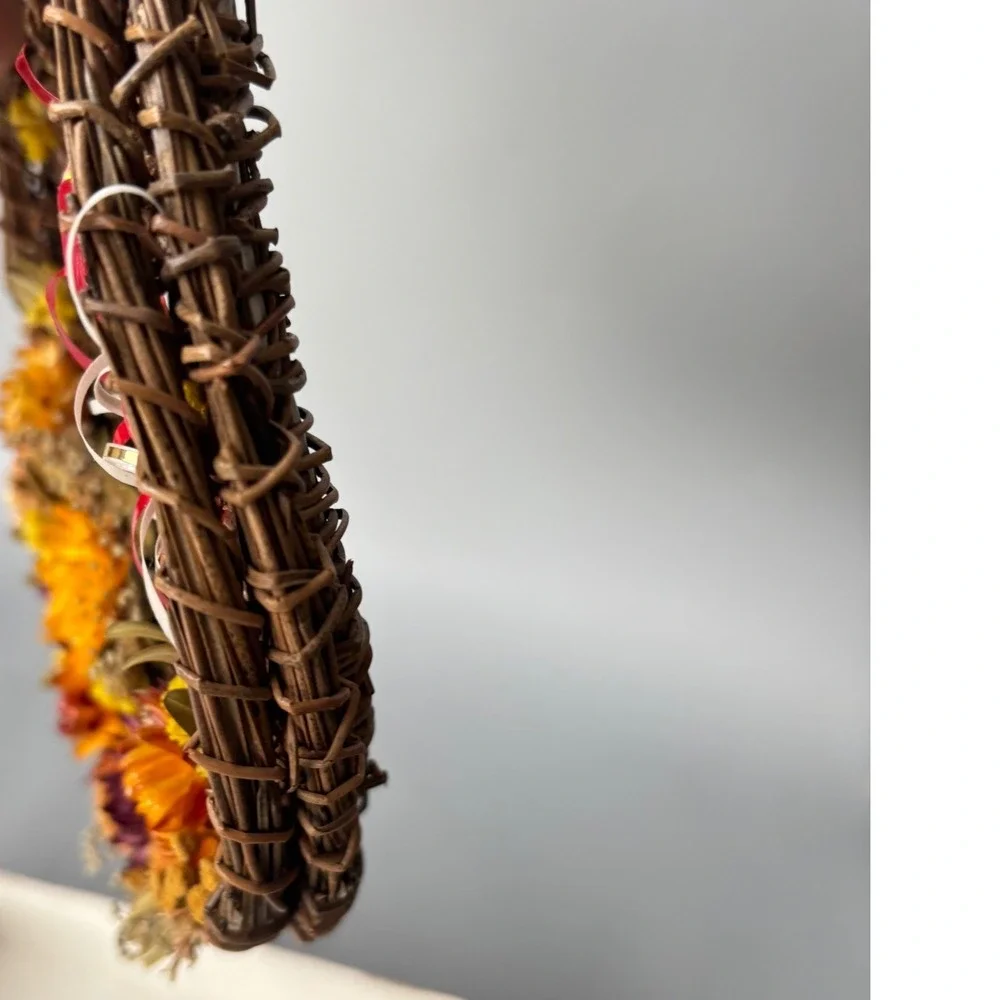 Vintage Horseshoe of Happiness Woven Wicker Dried Flower Wall Decor Good Luck